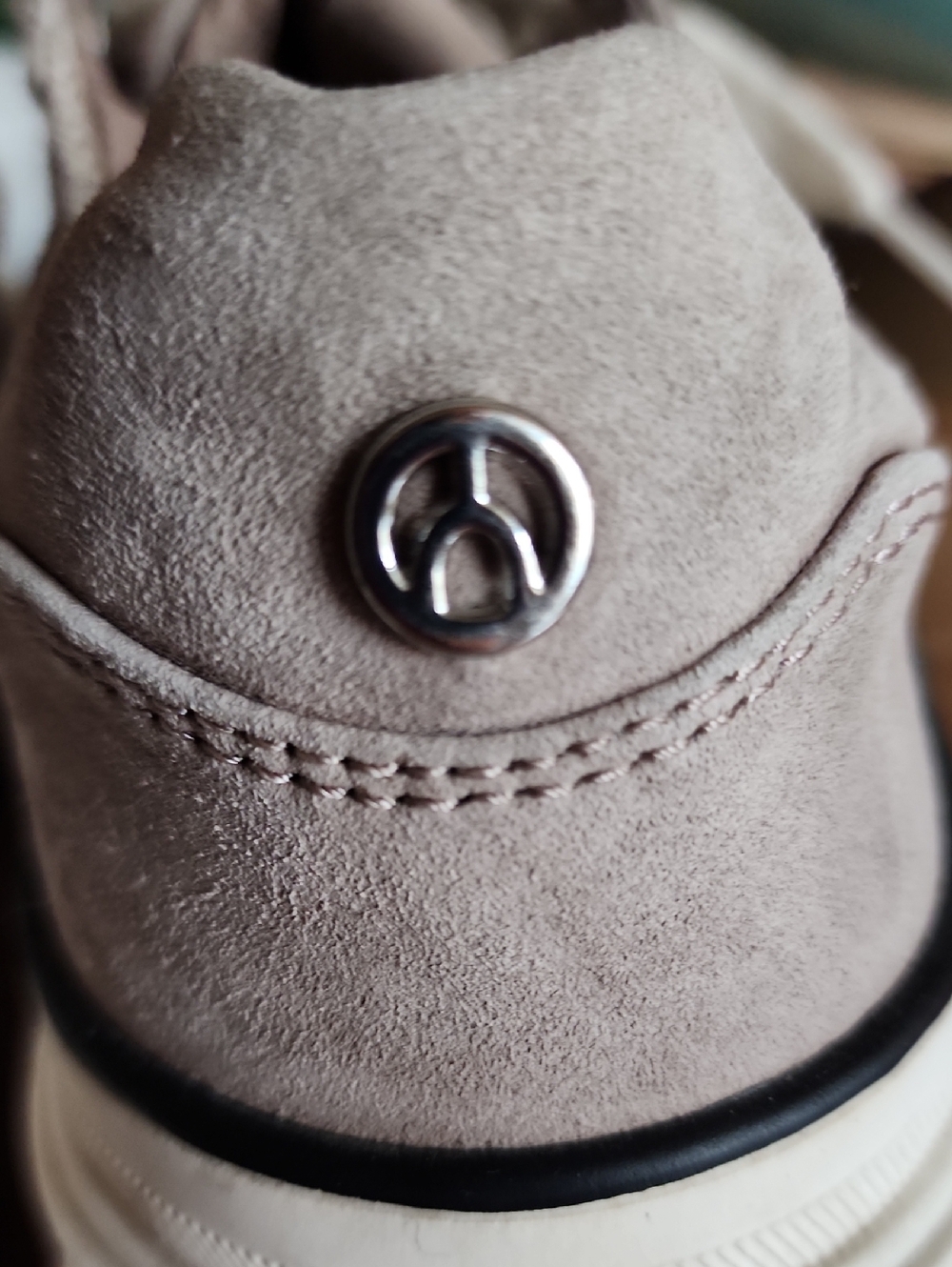 Wishbone Carly Sneaker Size 8,5 - Picture 9 of 15